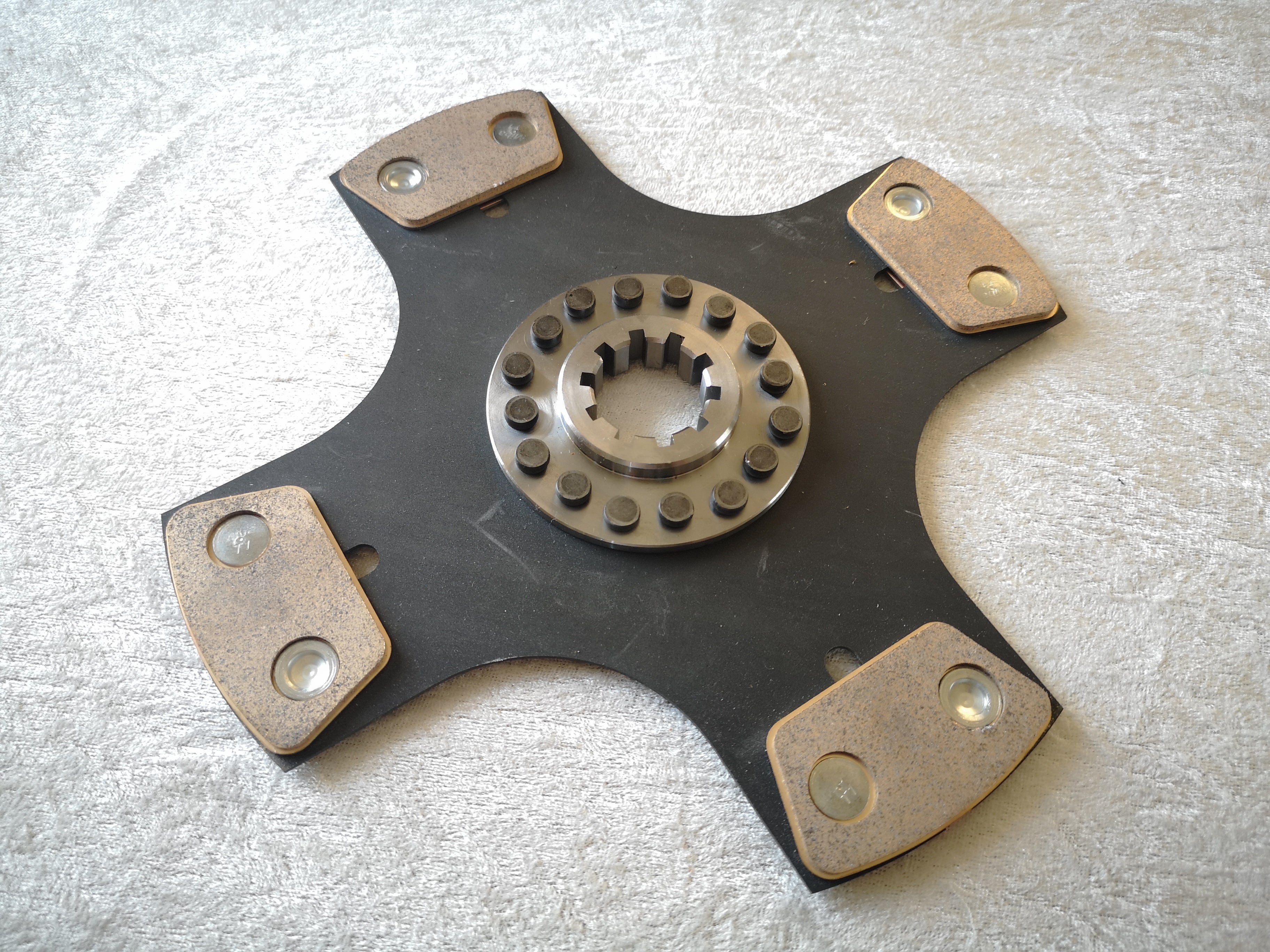 Tenaci Clutch Disc 240mm 4-PAD