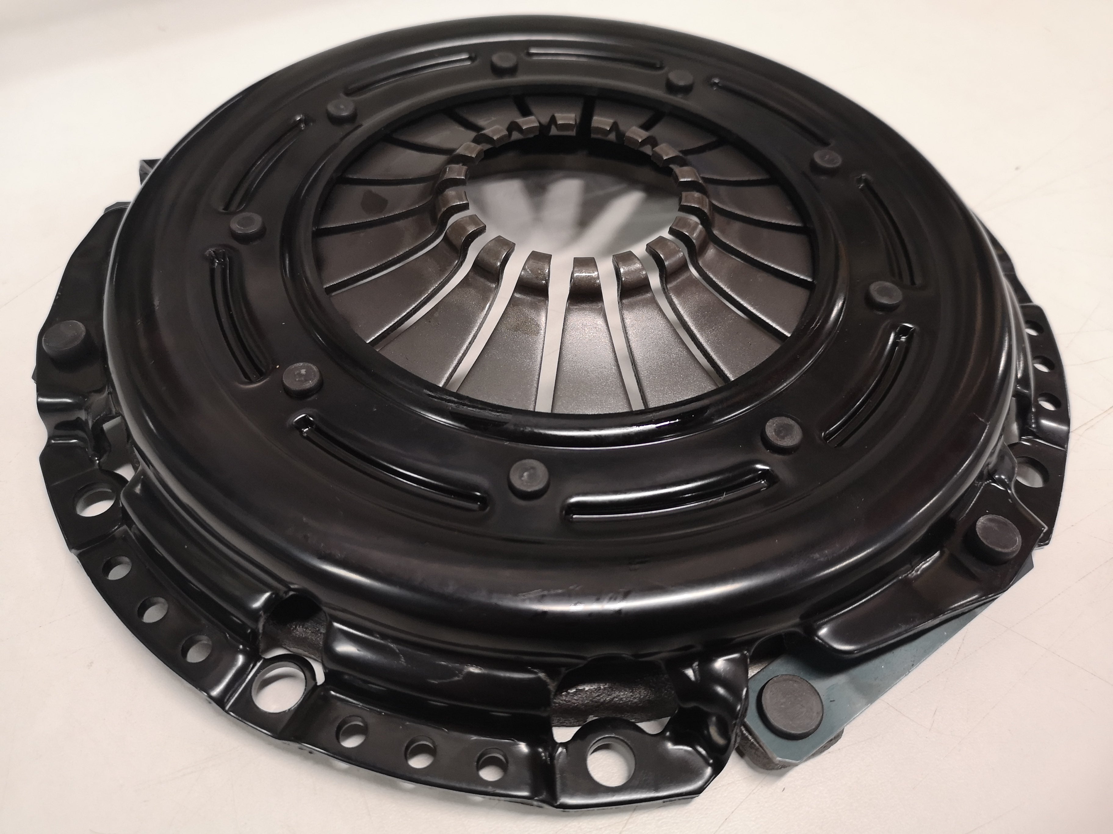 Tenaci Black 240mm Clutch